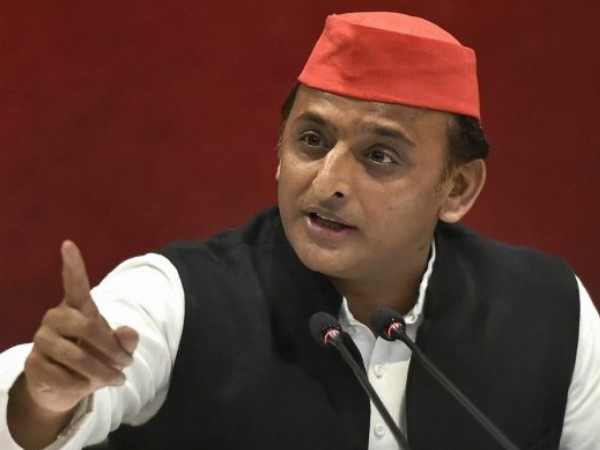 कार्यकर्ताओं से बोले कुछ नहीं होगा