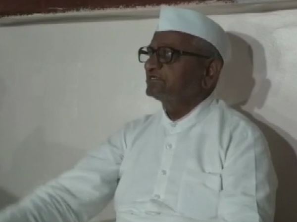 anna hazare on indefinite hunger strike warned to return padma bhushan honour anna hazare on indefinite hunger strike warned to return padma bhushan honour