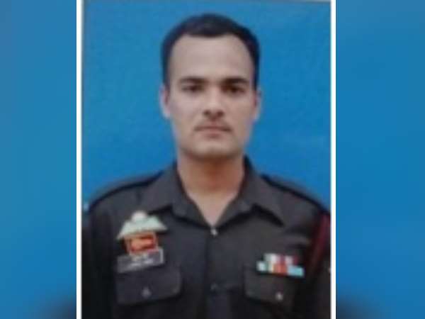 uttarakhand soldier laxman singh will get gallantry award uttarakhand soldier laxman singh will get gallantry award