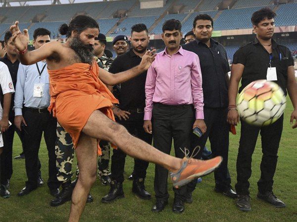 पाकिस्तान को ऐसा सबक सिखाएं कि खड़े होने की हिम्मत न कर सके