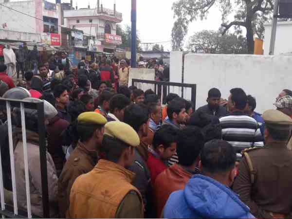 जवान पर भड़का सिपाही