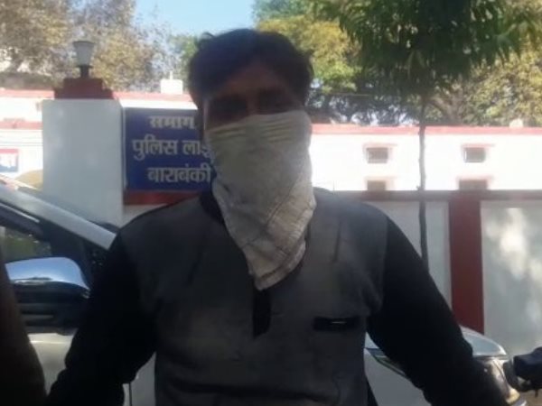 कई थानों में दर्ज हैं मुकदमे