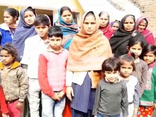 थाने में दी थर्ड डिग्री