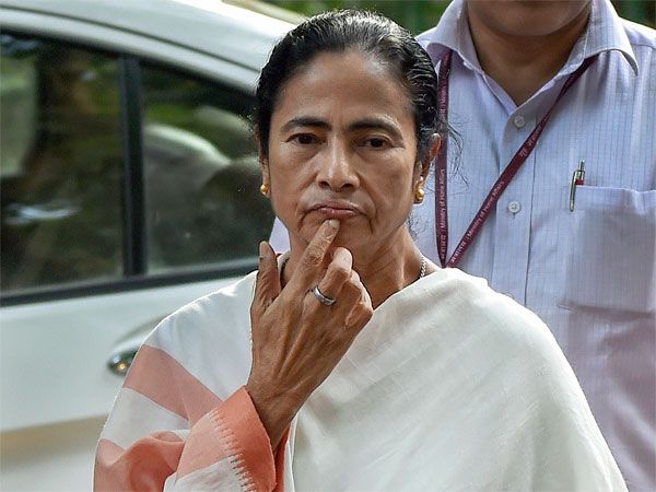 इसे सांप्रदायिक रंग ना दें भाजपा-आरएसएस