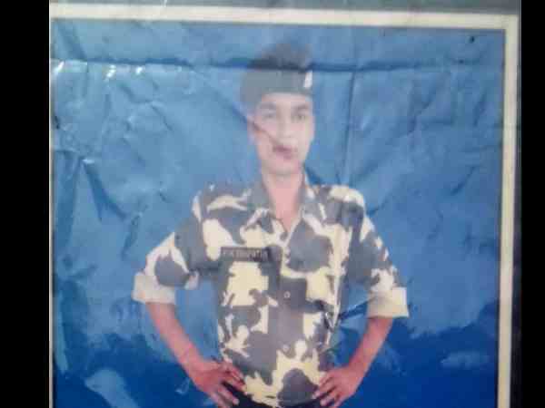 crpf personnel pankaj tripathi martyred in pulwama attack crpf personnel pankaj tripathi martyred in pulwama attack