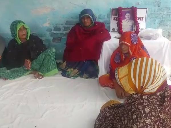pulwama attack martyr kaushal kumar rawat wife comments on IAF air strike pulwama attack martyr kaushal kumar rawat wife comments on IAF air strike