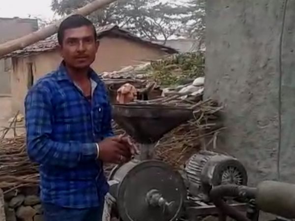 Udaipurs young man made flour mill plant from Jugaad Udaipurs young man made flour mill plant from Jugaad