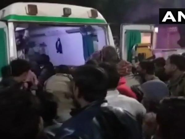 Rajasthan: At least 10 people died in truck acciden Pratapgarh-Jaipur Highway Ambawali Village Rajasthan: At least 10 people died in truck acciden Pratapgarh-Jaipur Highway Ambawali Village