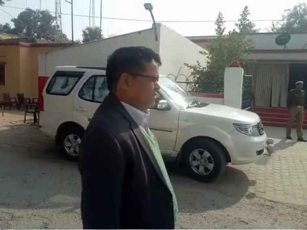कायमगंज के एसडीएम रहे