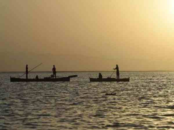 pakistan arrests 6 indian fishermen violating maritime boundary pakistan arrests 6 indian fishermen violating maritime boundary