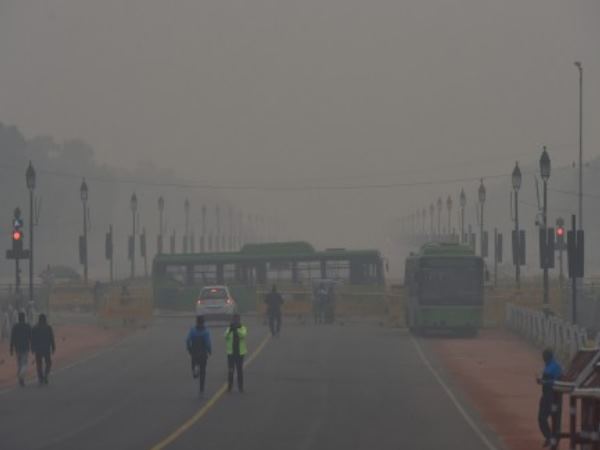 cold in delhi still doesnt stop, hail stone will fall again cold in delhi still doesnt stop, hail stone will fall again
