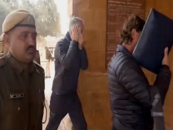 Two German Tourist Arrested in jaisalmer for Using of satellite Phone Two German Tourist Arrested in jaisalmer for Using of satellite Phone