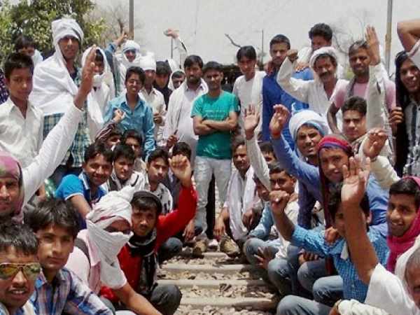रेल पटरियों की सुरक्षा बढ़ाई