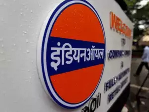 बिछाने में खर्च होंगे 9,000 करोड़