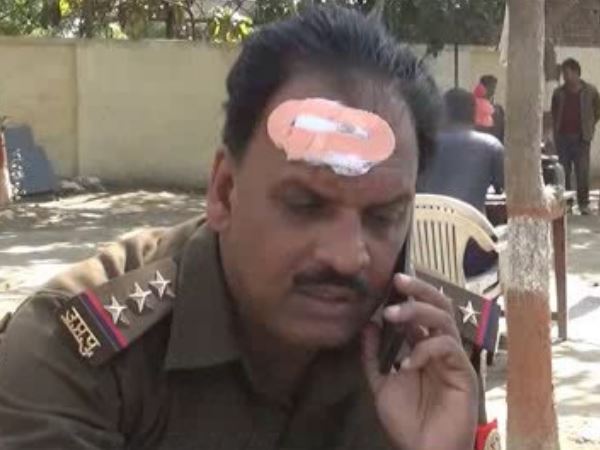 16 लोगों को पर कार्रवाई