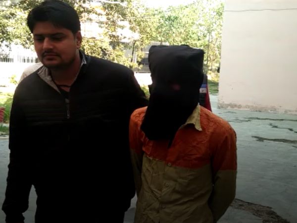 चार साल से फरार चल रहा था बदमाश