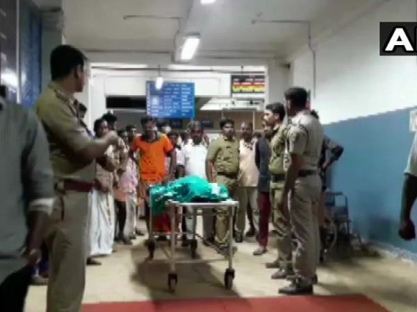केरल के कासरगोड में यूथ कांग्रेस के दो कार्यकर्ताओं की हत्या केरल के कासरगोड में यूथ कांग्रेस के दो कार्यकर्ताओं की हत्या