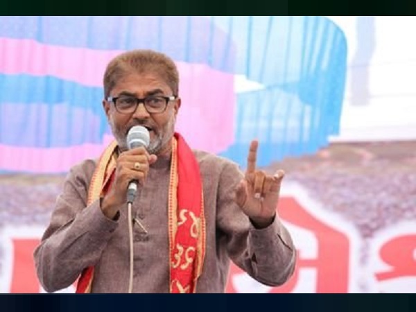 Pulwama, Pulwama Attack, Tribute to CRPF Jawans, Congress, Lalit Vasoya, Congress MLA of Gujarat, CRPF, CRPF martyrs families, Gujarat, gandhinagar, Pulwama terror attack, families of martyrs, DHORAJI, MLA LALIT VASOYA, कांग्रेस, विधायक ललित वसोया, पुलवामा, पुलवामा आतंकी हमला, शहीद के परिवार, शहीद, गुजरात, लल Pulwama, Pulwama Attack, Tribute to CRPF Jawans, Congress, Lalit Vasoya, Congress MLA of Gujarat, CRPF, CRPF martyrs families, Gujarat, gandhinagar, Pulwama terror attack, families of martyrs, DHORAJI, MLA LALIT VASOYA, कांग्रेस, विधायक ललित वसोया, पुलवामा, पुलवामा आतंकी हमला, शहीद के परिवार, शहीद, गुजरात, लल