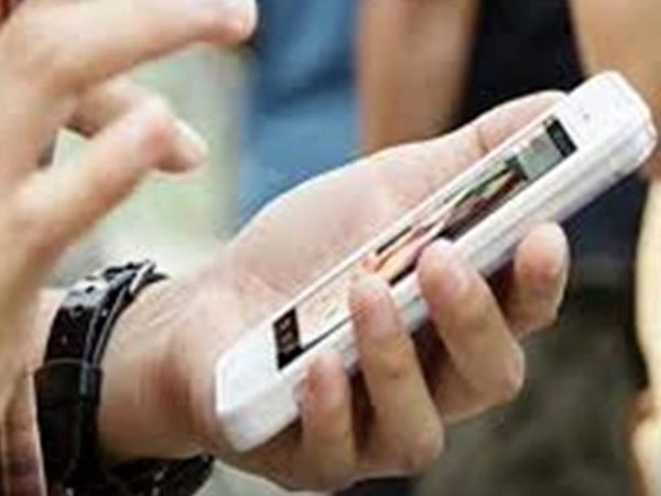 एमएमएस बनाकर दोस्तों में किया शेयर