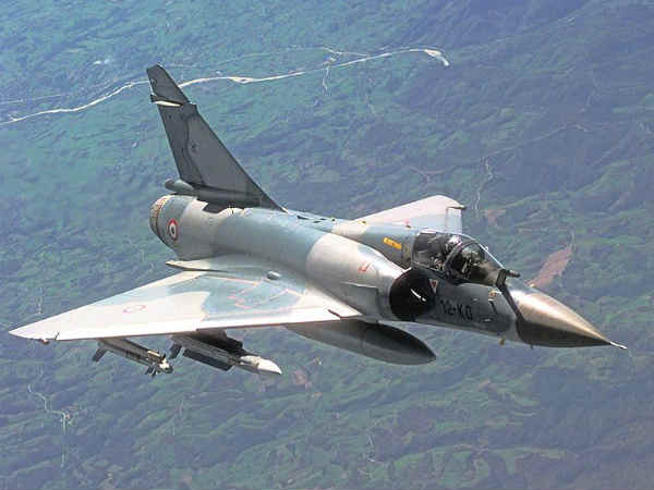 एफ-16 भी डरकर हटे पीछे