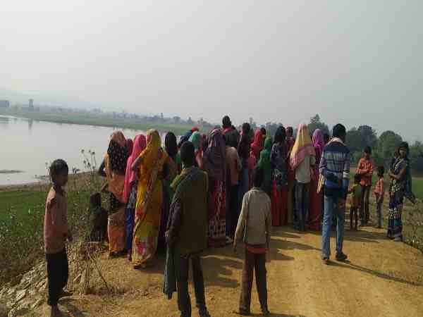 वन विभाग और पुलिस खोजबीन में जुटी