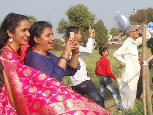 खूब शिक्षित कर अपने सपनों को पूरा करें