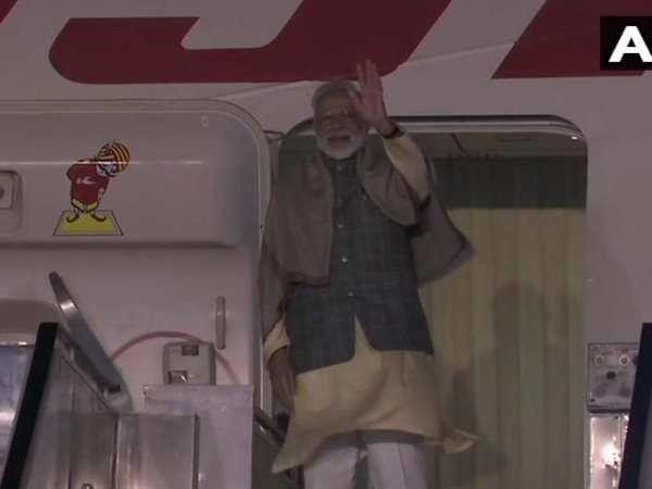850 भारतीय कैदियों को रिहा करेगा सऊदी, हज कोटा बढ़ाकर 2 लाख किया गया https://hindi.oneindia.com/news/india/mohammed-bin-salman-announce-release-850-indian-prisoners-saudi-jails-haj-quota-increase-to-2-lakh-494120.html 850 भारतीय कैदियों को रिहा करेगा सऊदी, हज कोटा बढ़ाकर 2 लाख किया गया https://hindi.oneindia.com/news/india/mohammed-bin-salman-announce-release-850-indian-prisoners-saudi-jails-haj-quota-increase-to-2-lakh-494120.html