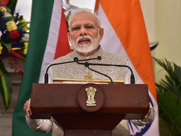 1. गरीब सवर्णों को 10 फीसदी आरक्षण