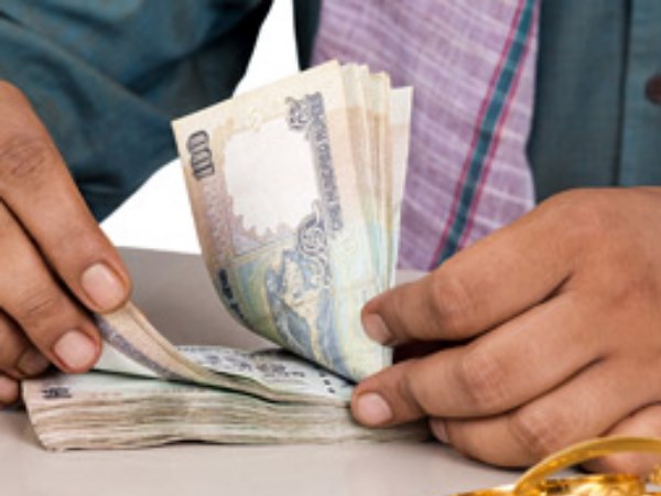 कर्जदार की क्षमता देखे बिना दिया लोन