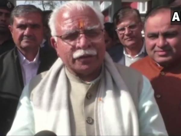 Manohar Lal Khattar on roadshow of Rahul Gandhi Priyanka Gandhi in Lucknow Manohar Lal Khattar on roadshow of Rahul Gandhi Priyanka Gandhi in Lucknow
