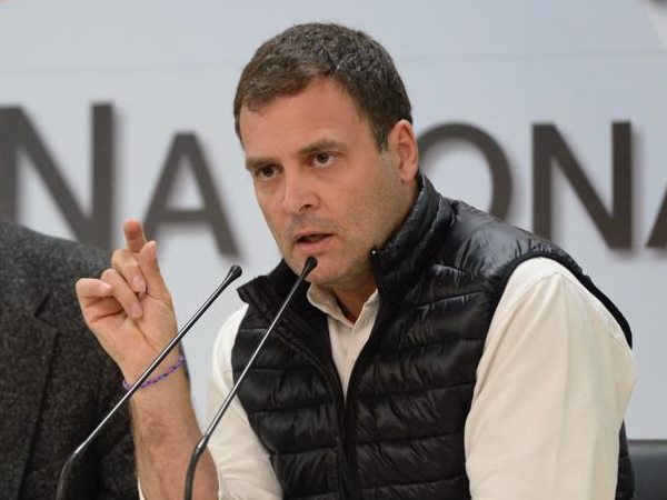 सीएजी रिपोर्ट से साफ है निर्मला सीतारमण ने संसद में झूठ बोला: राहुल गांधी सीएजी रिपोर्ट से साफ है निर्मला सीतारमण ने संसद में झूठ बोला: राहुल गांधी