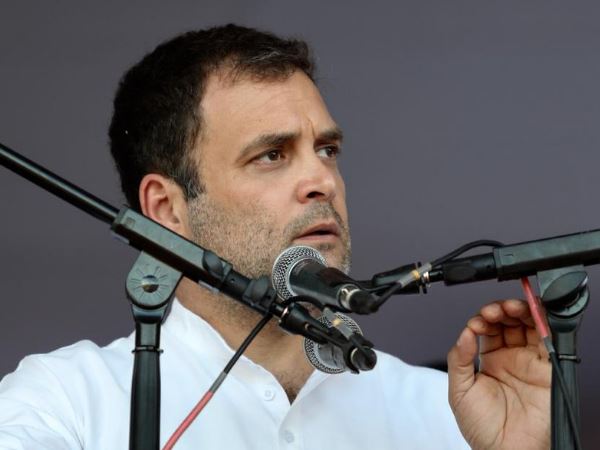 नरेंद्र मोदी की बातों में वजन नहीं