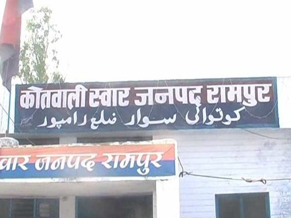 Girl reached police station from up board exam centre to marry Girl reached police station from up board exam centre to marry