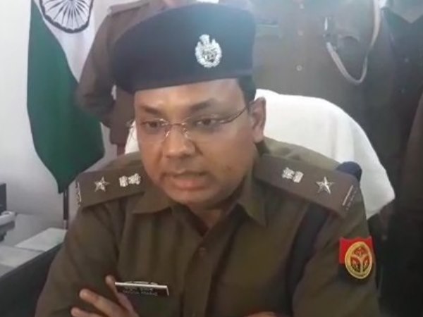2100 रुपए लेकर गया दिल्ली