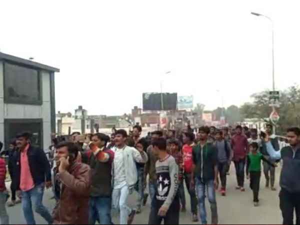 शहीद को श्रद्धांजलि देने के लिए निकाली 15 किमी शहीद सम्मान यात्रा