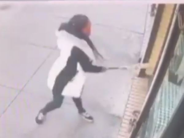 woman smashed restaurant window with baseball bat as she didnt got beef patty woman smashed restaurant window with baseball bat as she didnt got beef patty