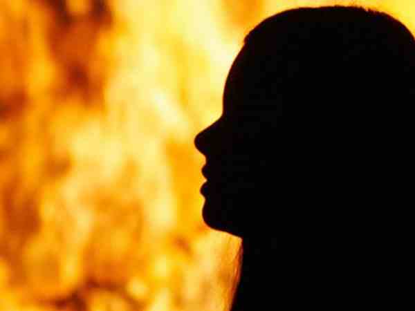 क्राइम ब्रांच ने महिला को बताया मृतक
