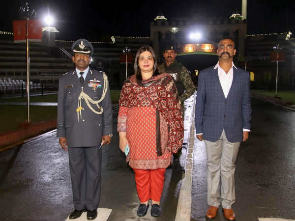 27 फरवरी को पैदा हुए युद्ध के हालात