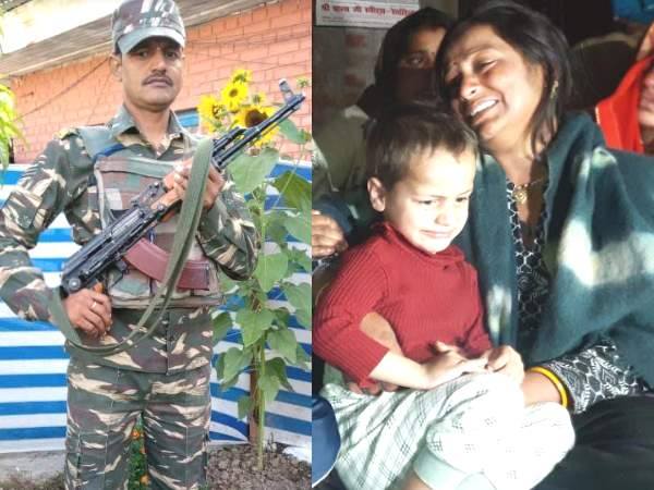 क्या बोलीं शहीद की 80 साल की मां