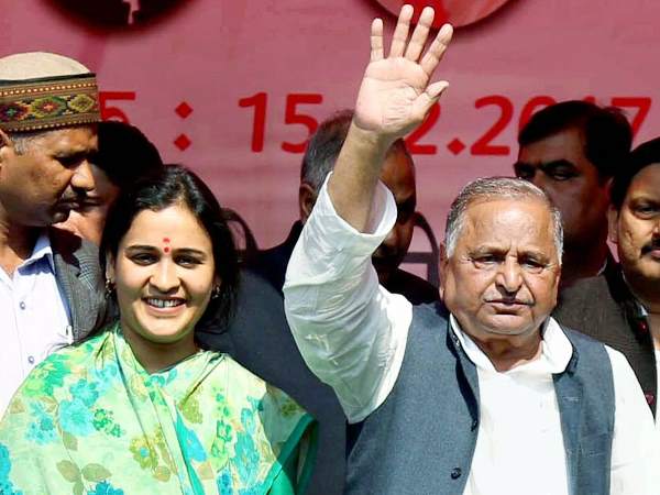 'नेताजी या अखिलेश भैया ही लेंगे फैसला'