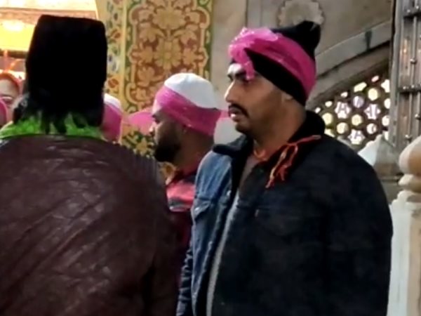 Actor arjun kapoor visit khwaja moinuddin chishti dargah Actor arjun kapoor visit khwaja moinuddin chishti dargah