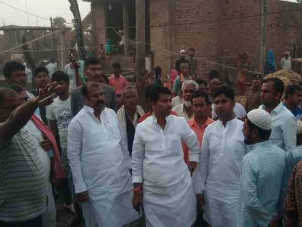 bihar minister madan sahni attacked by mob at darbhanga bihar minister madan sahni attacked by mob at darbhanga
