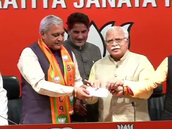 Indian National Lok Dal (INLD) MLA Ranbeer Gangwa joins BJP Indian National Lok Dal (INLD) MLA Ranbeer Gangwa joins BJP