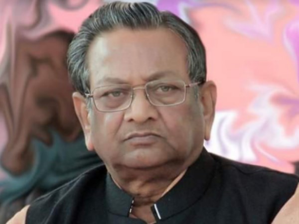 मंत्री नहीं बनने से नाराज