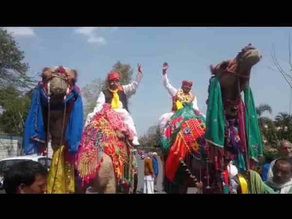 candidate came on camel for nomination candidate came on camel for nomination