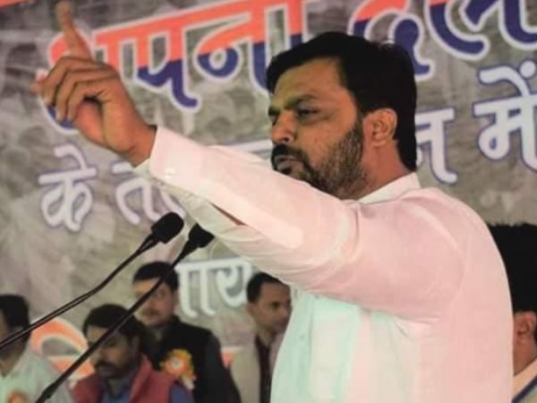 apna dal leader pankaj niranjan to contest from phulpur apna dal leader pankaj niranjan to contest from phulpur