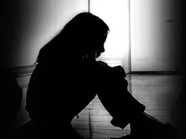 minor girl hanged herself after physical attack minor girl hanged herself after physical attack