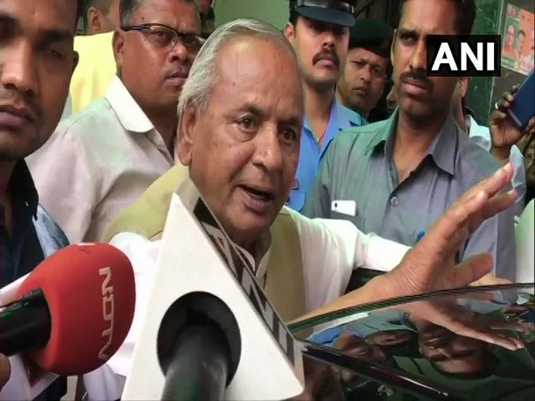Rajasthan Governor Kalyan Singh in Aligarh, Modi ji should become the PM Rajasthan Governor Kalyan Singh in Aligarh, Modi ji should become the PM