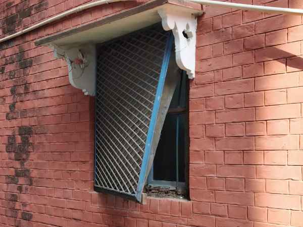 Four children fled from shelter home Four children fled from shelter home