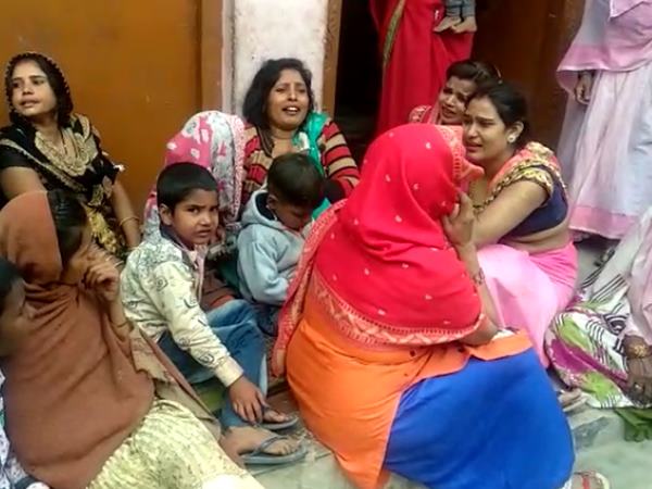 roof collapse during wedding two child dead many injured roof collapse during wedding two child dead many injured